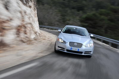 1_jaguar_xf_modell2010_19 (jpg)