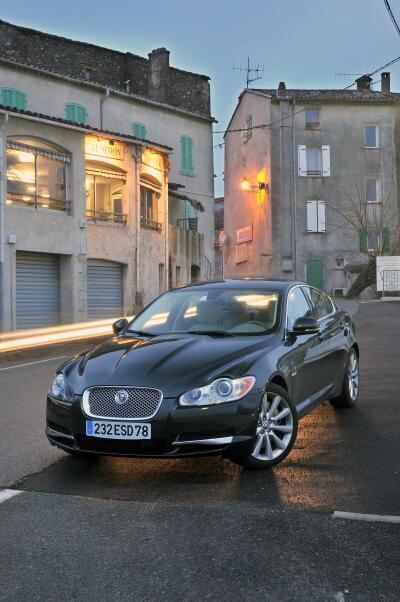 1_jaguar_xf_modell2010_10 (jpg)