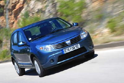 dacia_sandero_2009_4 (jpg)