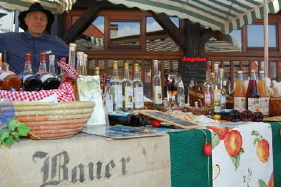 regionalmarkt_metzingen_mai2009_6 (jpg)