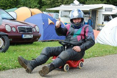 seifenkisten_und_bobbycar_rennen_wuertingen_27.06.09_pfisterer_18 (jpg)