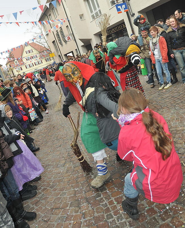 Jubiläumsumzug Uschlaberghexa Pfullingen 2010