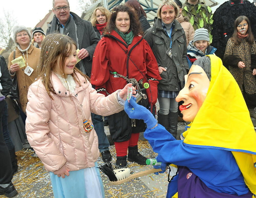 Jubiläumsumzug Uschlaberghexa Pfullingen 2010