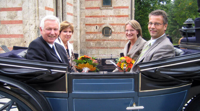 Im August 2007 ging Helmut Gebhardt (links), Astrid von Velsen-Zerweck kam (rechts hinten). Jetzt wurde sie von Landwirtschaftsm