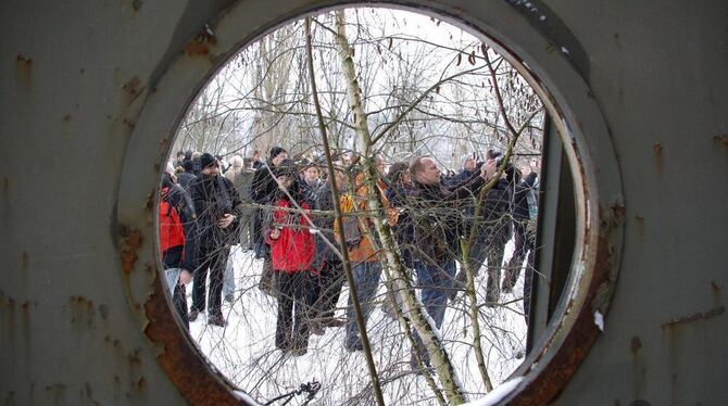 Schlüsselloch-Perspektiven am Heizkraftwerk.Für die Altlasten-Sanierung gibt es schon ein Konzept.