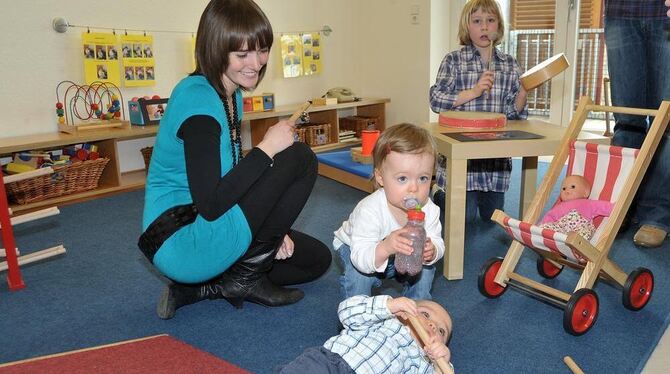 Alles so schön bunt hier: Der Nachwuchs fühlt sich in Altenburgs Kinderkrippe pudelwohl. FOTO: NIETHAMMER