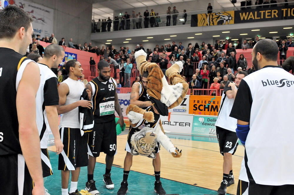 Walter Tigers Tübingen - TBB Trier 65:54