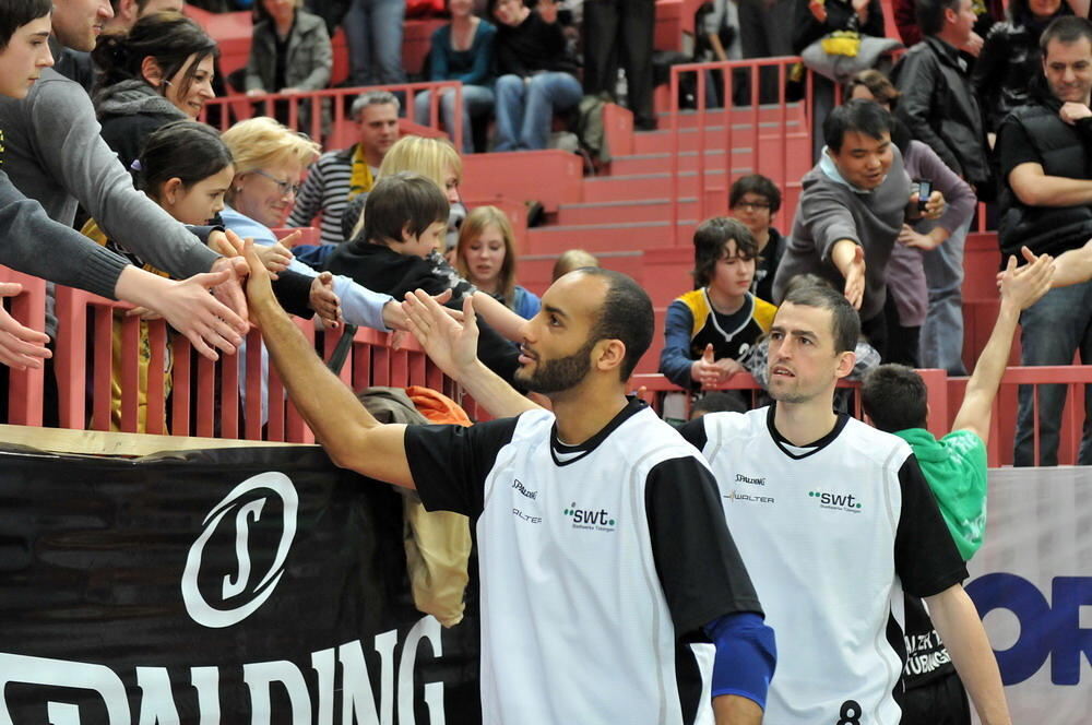 Walter Tigers Tübingen - TBB Trier 65:54