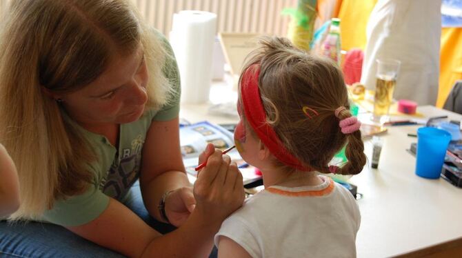 Bei der zweiten Auflage der Wannweiler Gewerbeschau ist natürlich auch einiges für die jungen Besucher geboten: Kinderschminken