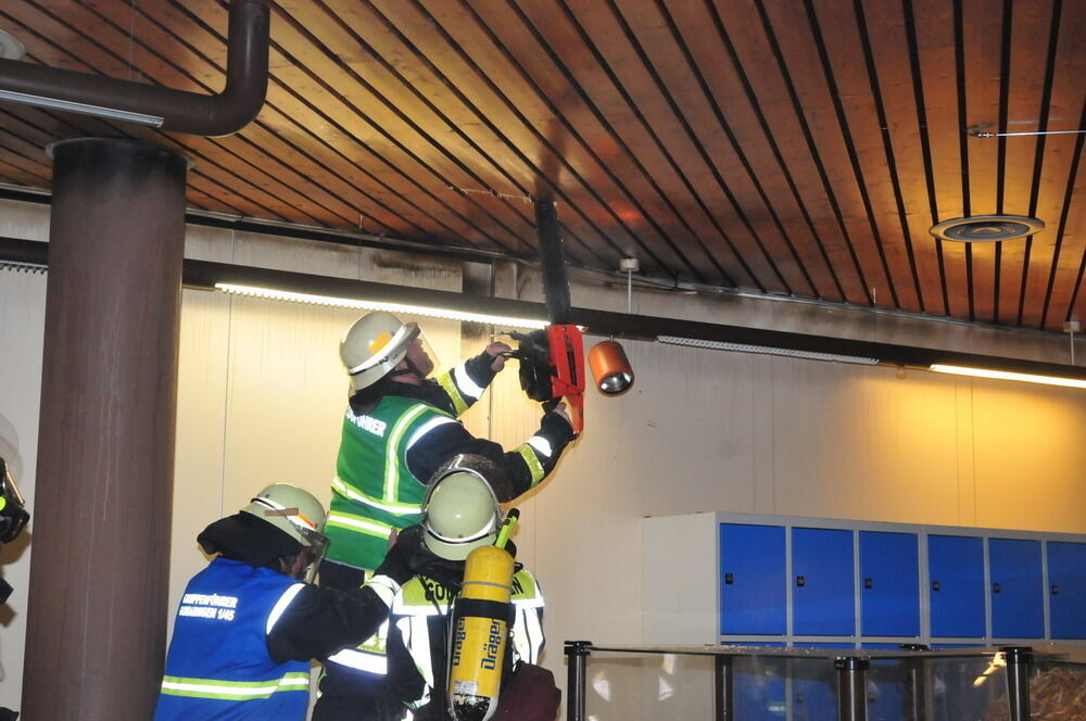 Brand im Schulzentrum auf dem Höhnisch