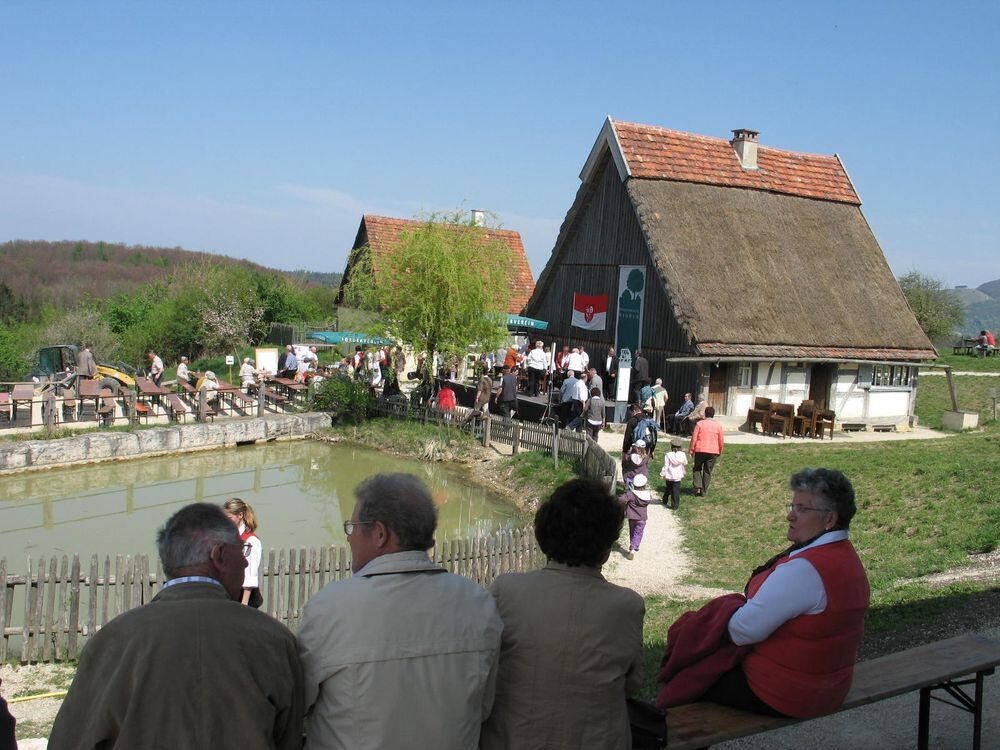 Freilichtmuseum Beuren Einweihung Bauernhaus Aichelau