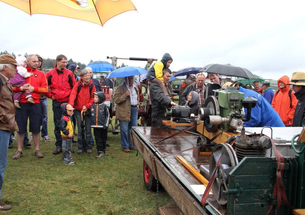 alb_oldtimertreffen_dottingen_2010_22 (JPG)