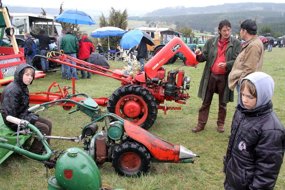 alb_oldtimertreffen_dottingen_2010_19 (JPG)