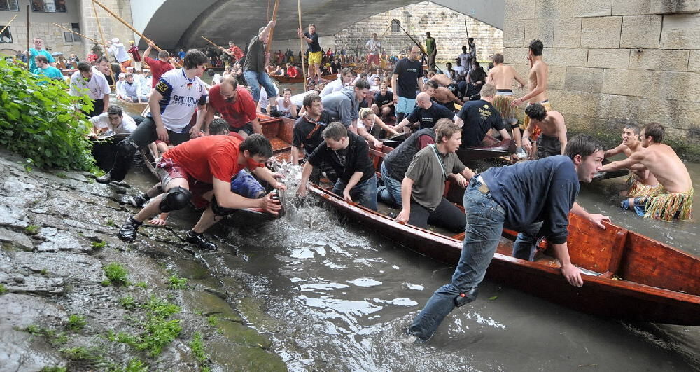 Stocherkahnrennen Tübingen 2010