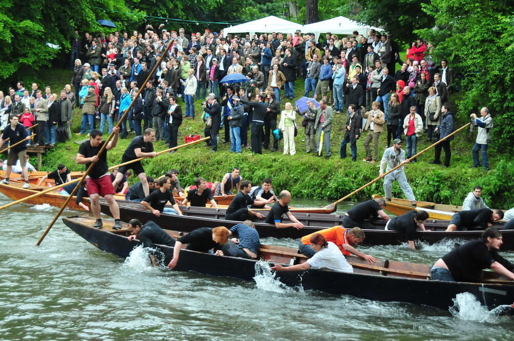 Stocherkahnrennen Tübingen 2010