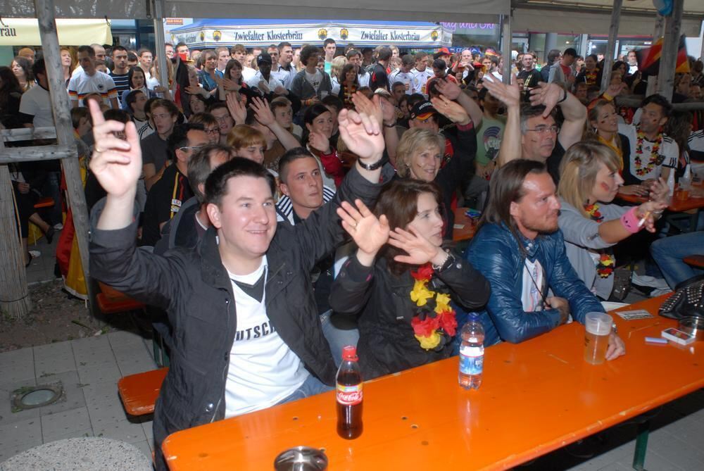 WM 2010 Deutschland - Australien Markthalle