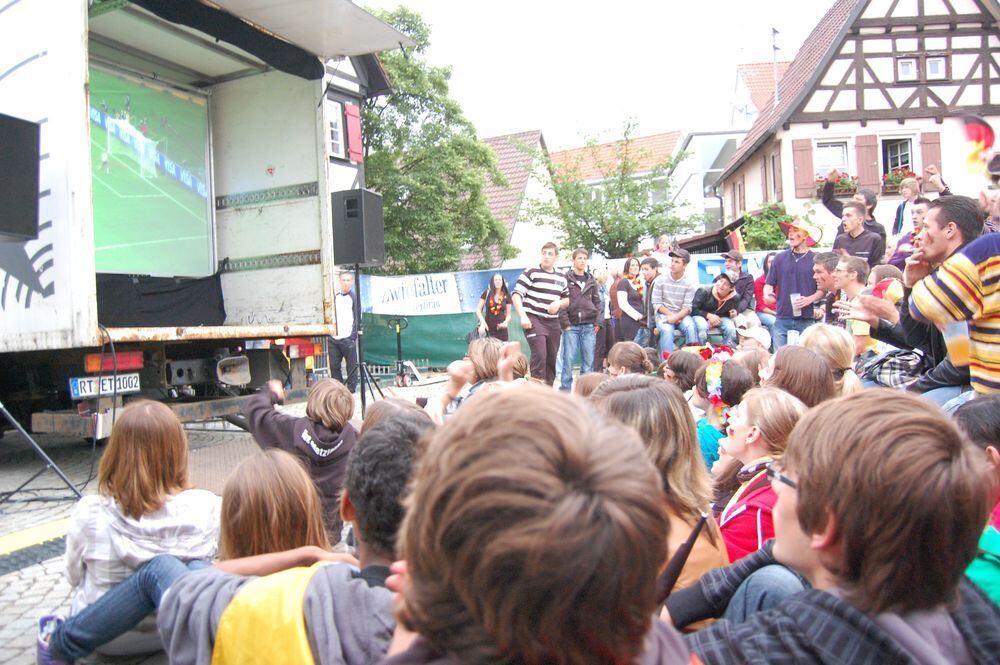 WM 2010 Deutschland - Australien Kelternplatz