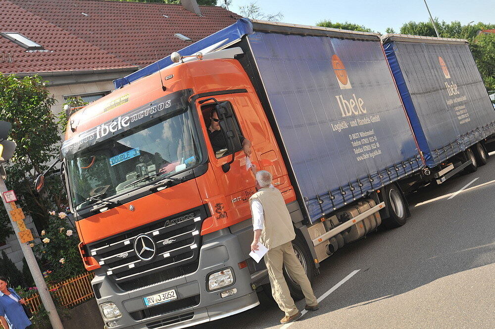 Lichtensteiner demonstrieren gegen Verkehrschaos