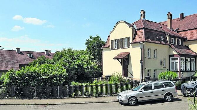 Die Gmindersdörfler sind in Sorge: Die alten Siedlungshäuser (links im Hintergrund) sollen abgerissen und durch Neubauten ersetz