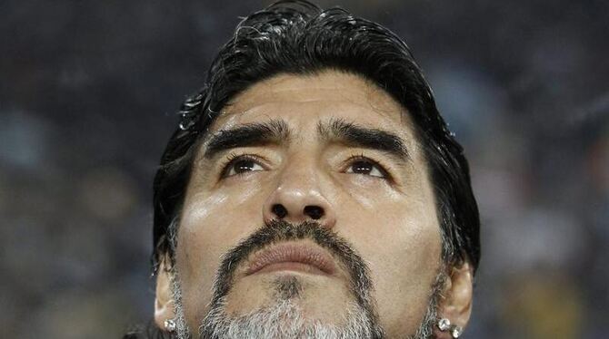 Maradona: »Wir stellen unser bestes Team zusammen, unser Gala-Team«.