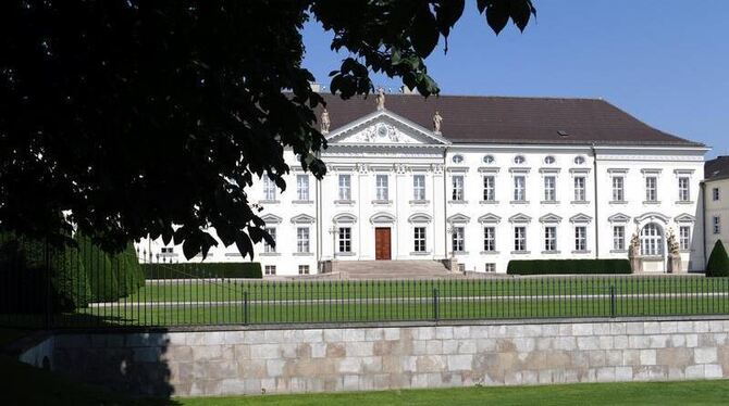 Das Schloss Bellevue in Berlin. Über den neuen Hausherrn werden am 30. Juni in der Bundesversammlung 1244 Wahlmänner und Wahl