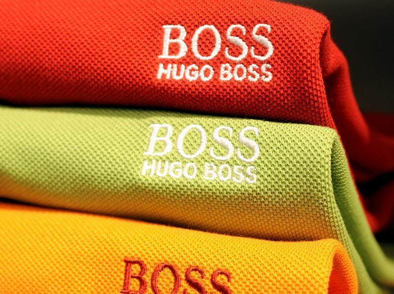 Hugo интернет магазин. Термобелье Hugo Boss. Наклейки на одежду Хуго босс. Hugo Boss old collection. Hugo Boss молочный джемпер женский в рубчик Hugo Boss.