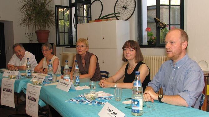 Wolfgang Augsberg, Beate Kiefner, Edith Koschwitz, Gabriele Gaiser und Ingo Rohlfs (von links) machten sich über die besonderen