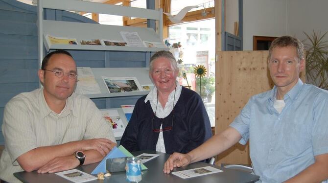 Drei Partner im Gemeindepsychiatrischen Zentrum (von links) Gerd Erlebach, Eleonore Fronk und Lars Kehling. FOTO: PR