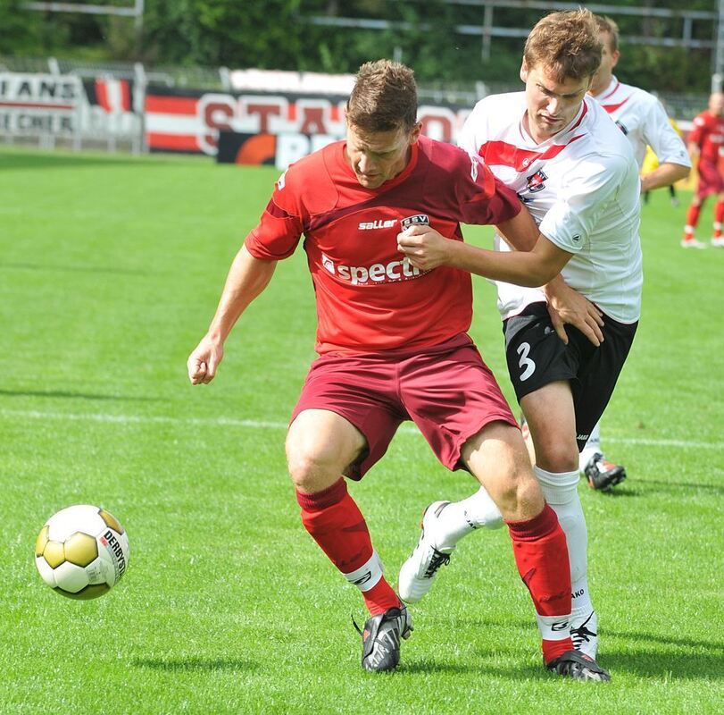 SSV Reutlingen gewinnt gegen Spvgg Neckarelz