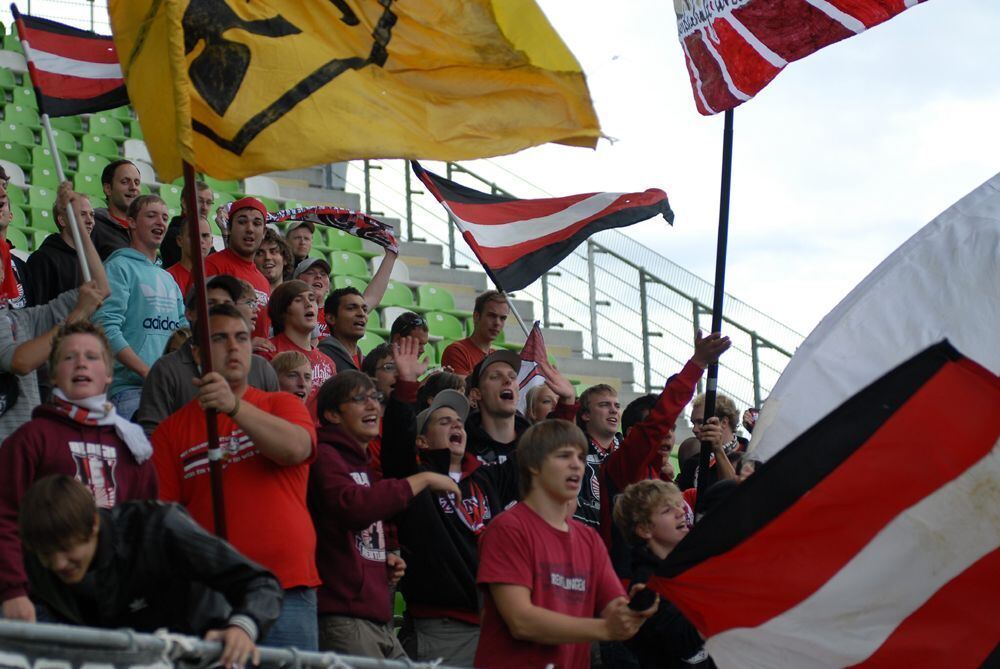 Nullfünfer gewinnen gegen Spvgg Neckarelz Foto: Thomys