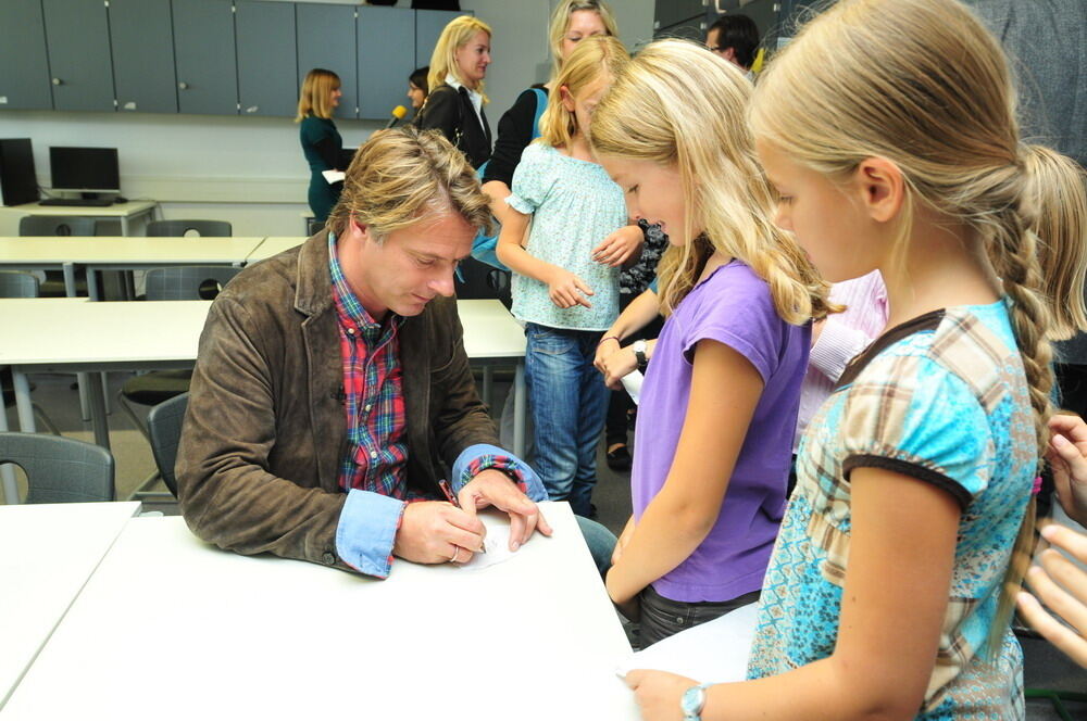 Jörg Pilawa zu Besuch in Mössingen Foto: Meyer