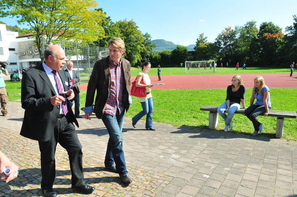 Jörg Pilawa zu Besuch in Mössingen Foto: Meyer