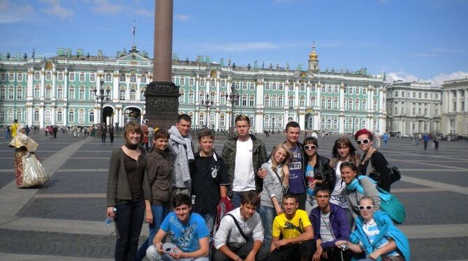 Beim Ausflug nach Sankt Petersburg erlebten die jungen Reutlinger Prunk und Pracht. FOTO: PR