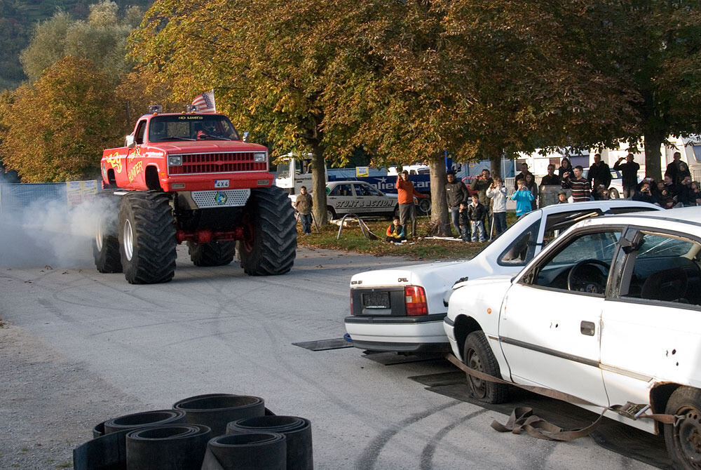 Monstertruckshow Tübingen Oktober 2010