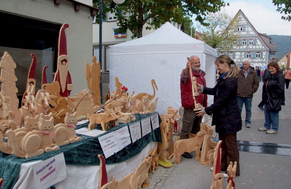 Kunsthandwerkermarkt Dettingen Oktober 2010