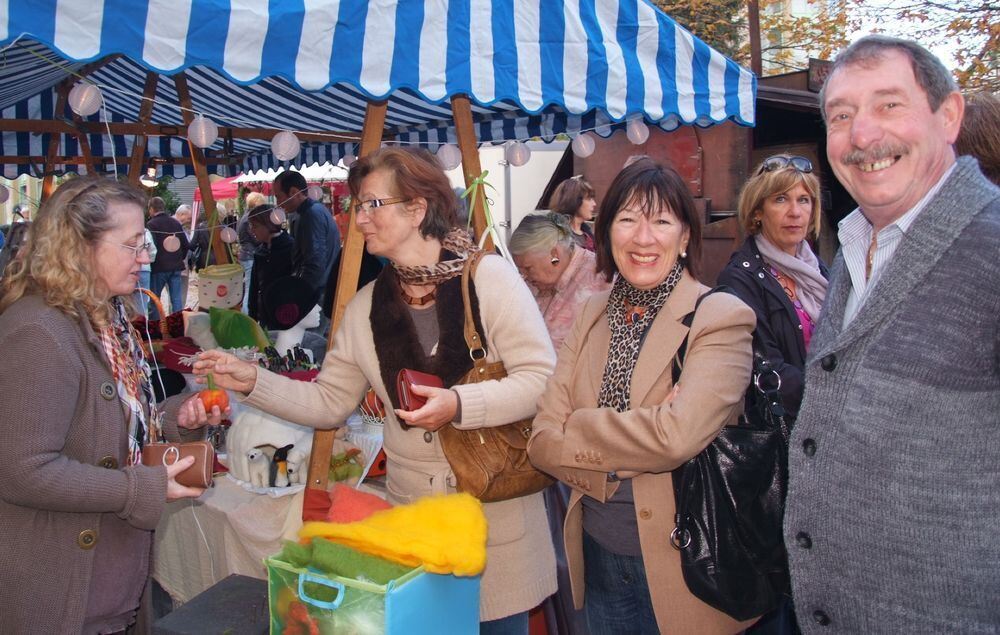 Kunsthandwerkermarkt Dettingen Oktober 2010