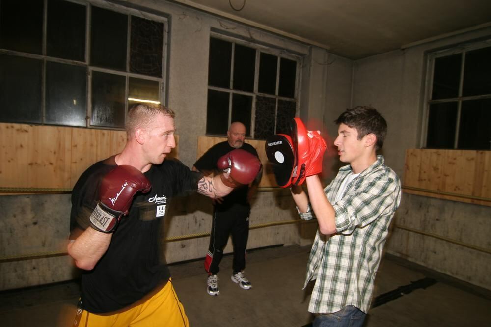 Zeitung macht Schule Boxtraining mit Björn Blaschke