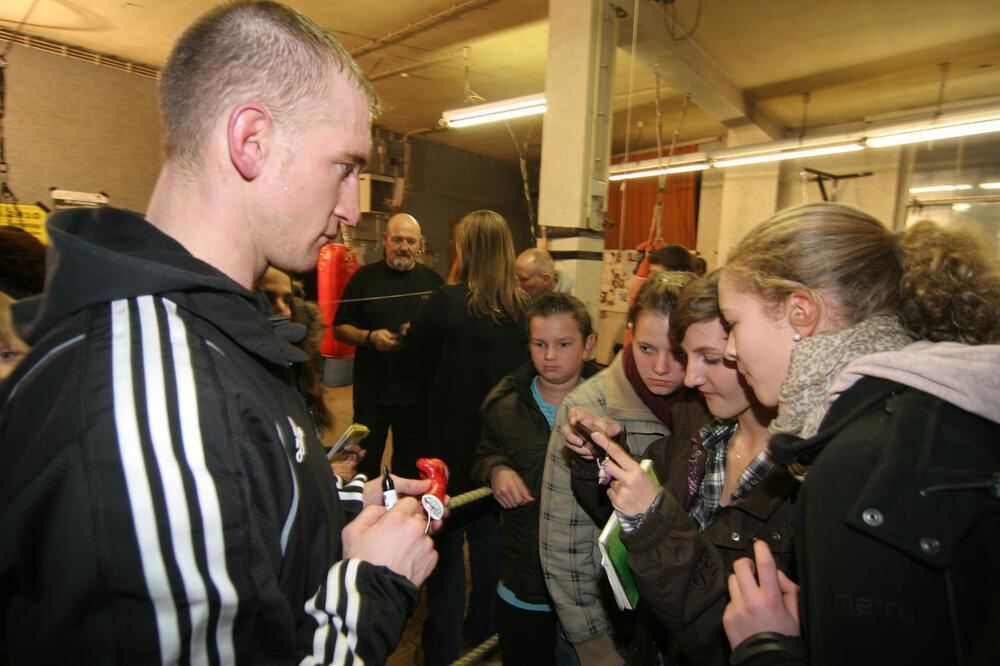 Zeitung macht Schule Boxtraining mit Björn Blaschke