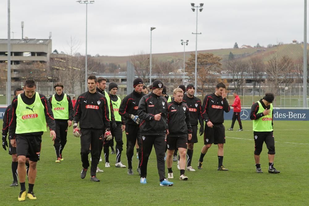 Zeitung macht Schule Trainingsbesuch beim VfB Stuttgart