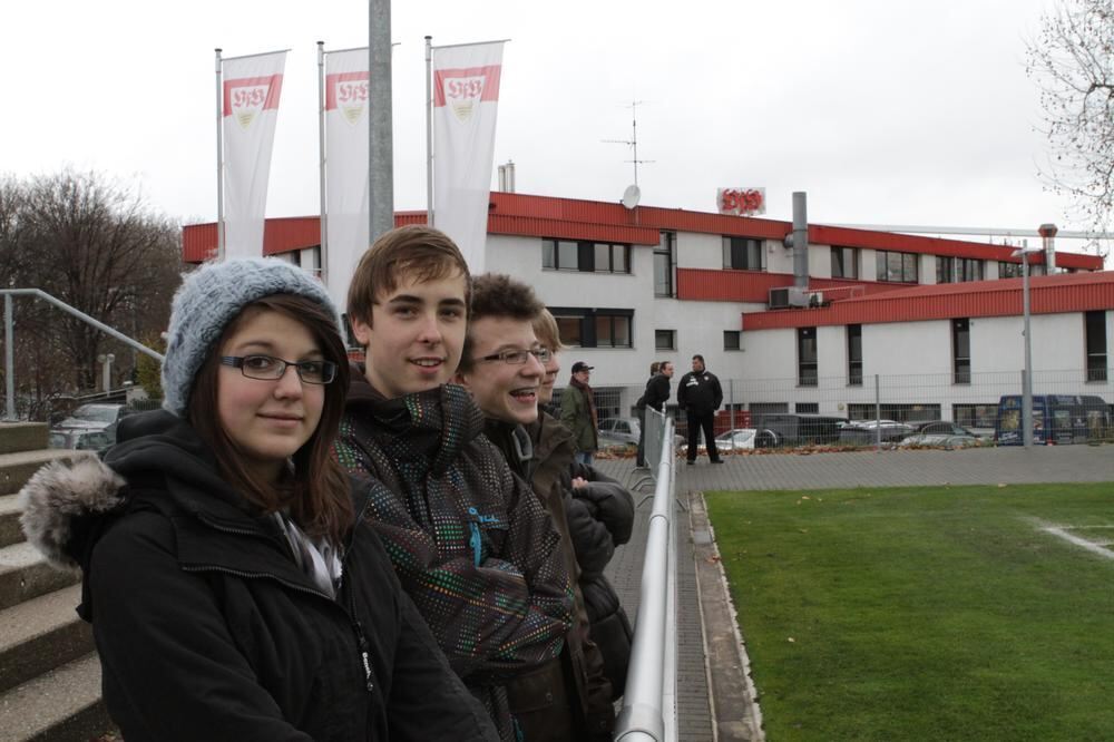 Zeitung macht Schule Trainingsbesuch beim VfB Stuttgart