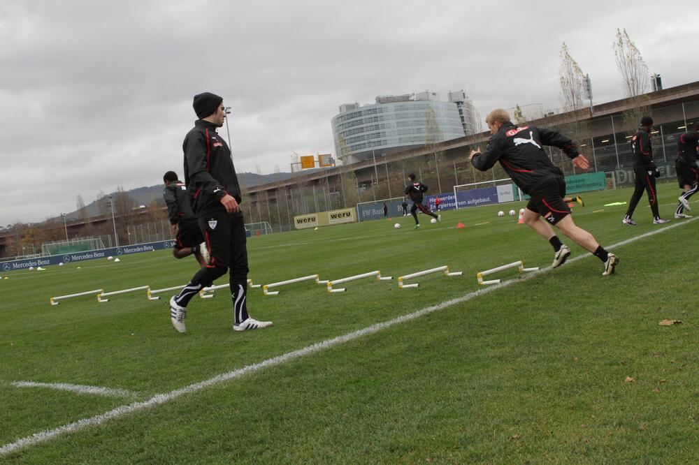 Zeitung macht Schule Trainingsbesuch beim VfB Stuttgart