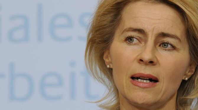 Bundesarbeitsministerin Ursula von der Leyen: Ihre Hartz-IV-Reform ist vom Bundesrat gestoppt worden. (Archivbild)