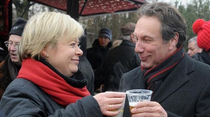 Unter Druck: Die Linke-Parteivorsitzenden Gesine Lötzsch und Klaus Ernst.