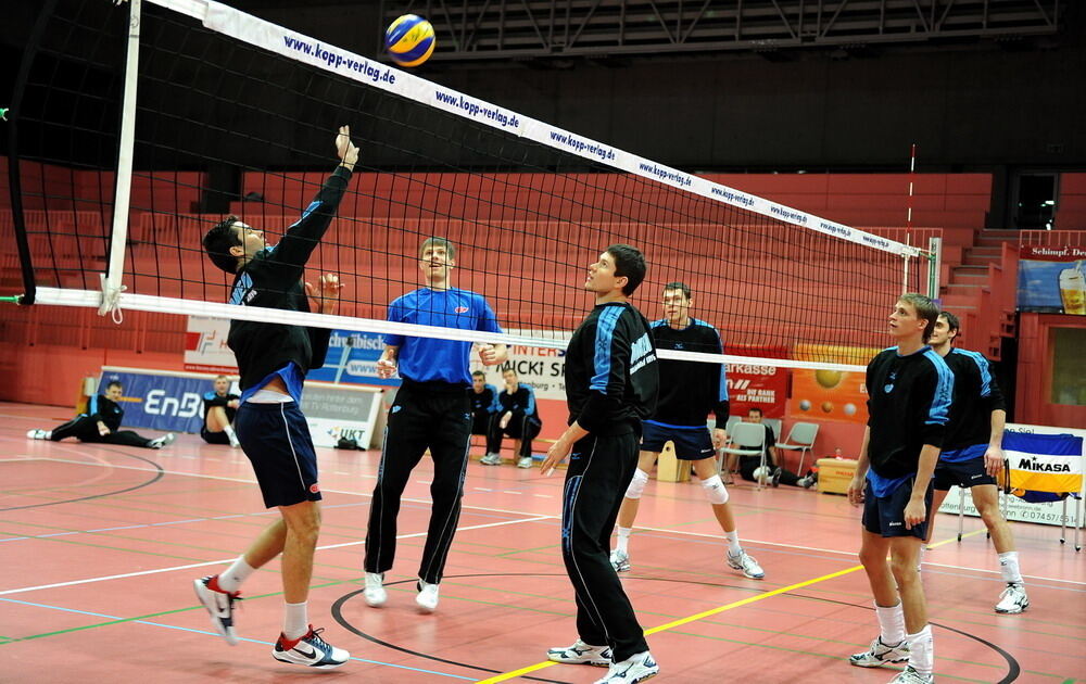 Volleyball Training Fakel Nowij Urengoj