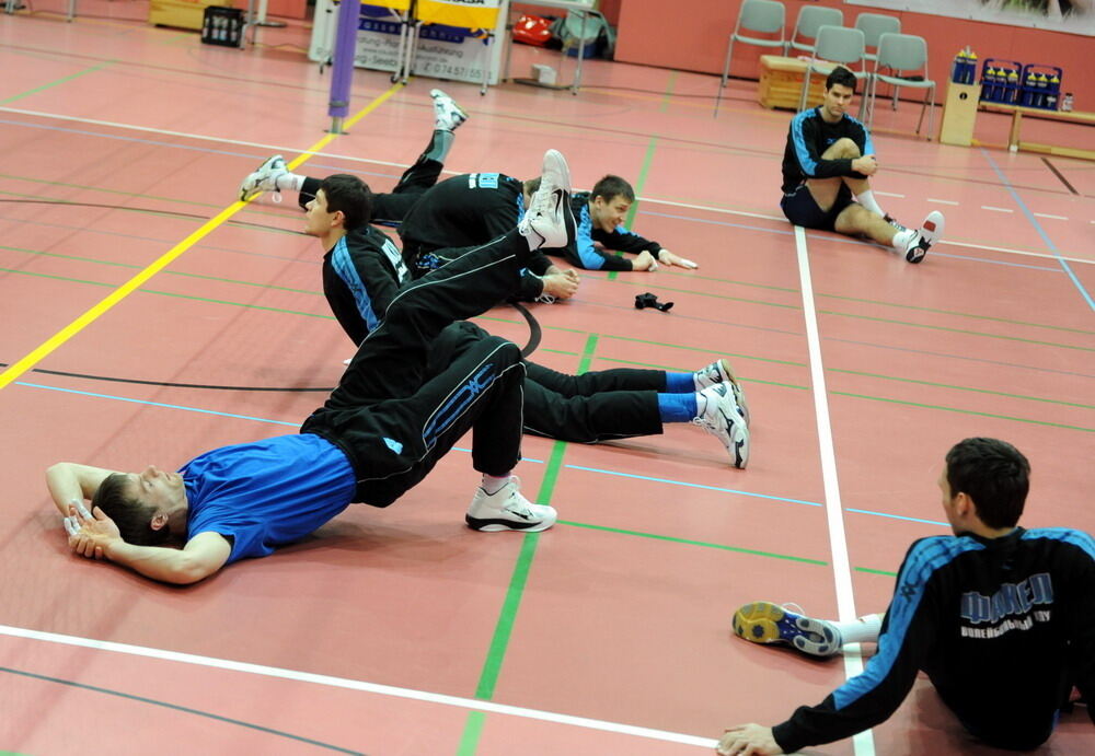 Volleyball Training Fakel Nowij Urengoj