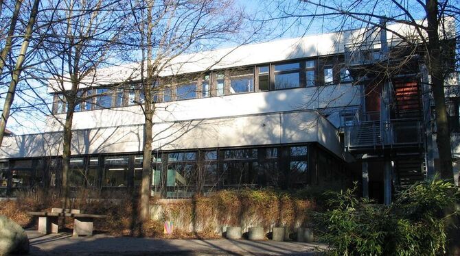 Die Wilhelm-Hauff-Realschule in Pfullingen.