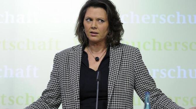 Die Bundesministerin für Ernährung, Landwirtschaft und Verbraucherschutz, Ilse Aigner, steht wegen ihres Krisenmanagements in