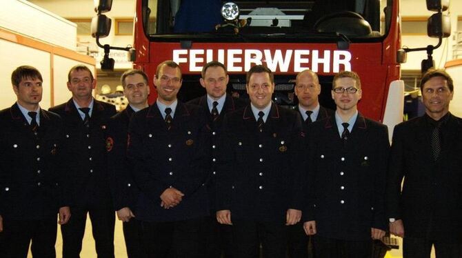 Der neu gewählte Feuerwehrvorstand: Matthias Lutz (Kommandant), Lothar Reichenecker, Alex Zimmermann, Stefan Nedele, Erwin Schlo