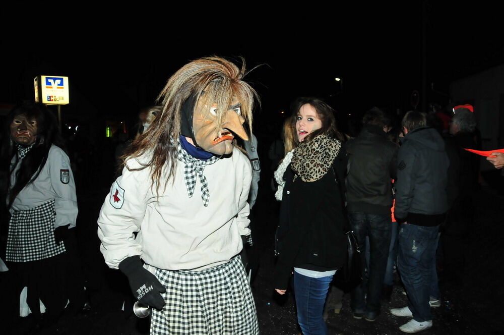 Nachtumzug Häbles Wetzer Eningen 2011