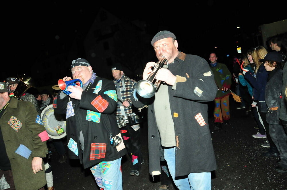 Nachtumzug Häbles Wetzer Eningen 2011